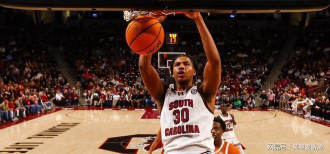 九游体育-社区盾集结日走向成谜；夏洛特黄蜂复出首秀；更衣室稳定；球队文化再被提及-九游体育